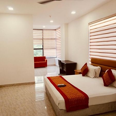 Amora Rooms Dwarka New Delhi Eksteriør billede