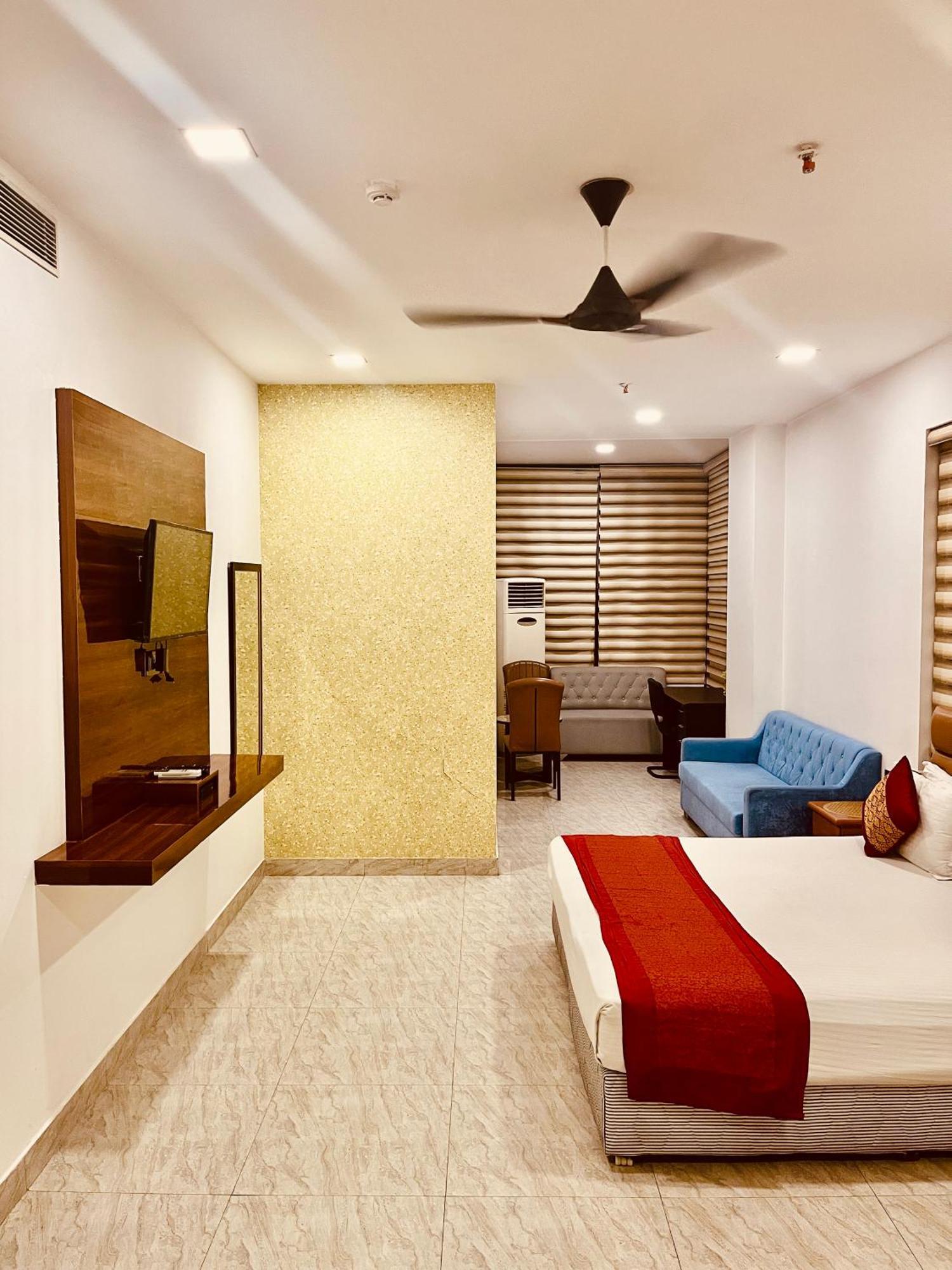 Amora Rooms Dwarka New Delhi Eksteriør billede