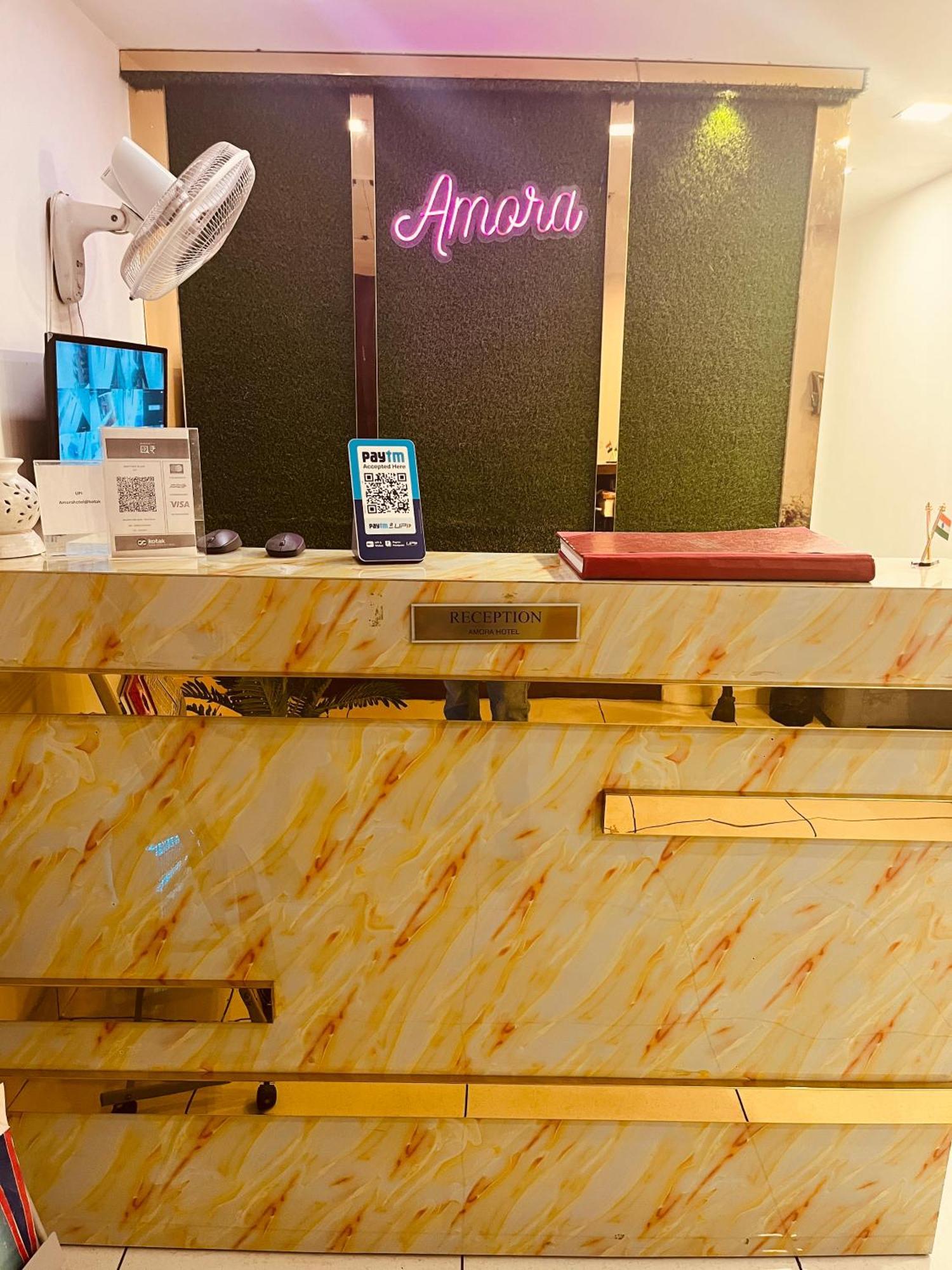 Amora Rooms Dwarka New Delhi Eksteriør billede