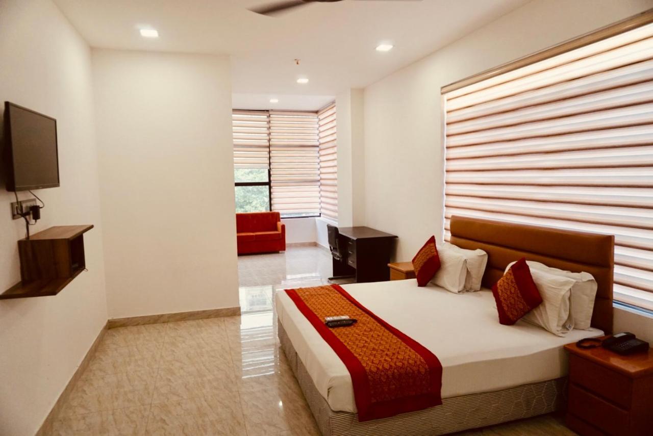 Amora Rooms Dwarka New Delhi Eksteriør billede