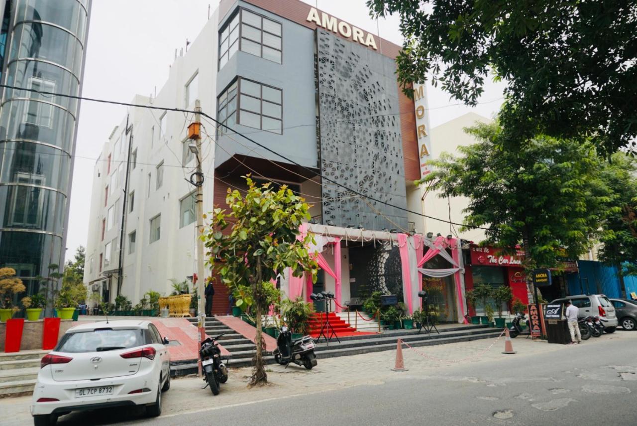 Amora Rooms Dwarka New Delhi Eksteriør billede