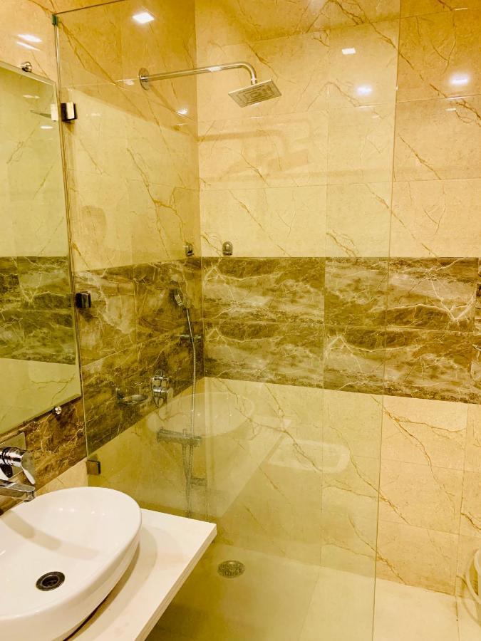 Amora Rooms Dwarka New Delhi Eksteriør billede
